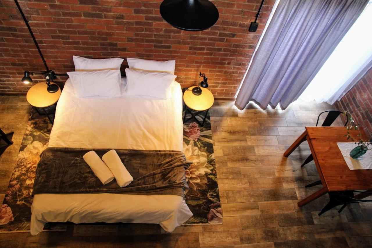 Hotel Nini's guest units à Bloemfontein Extérieur photo
